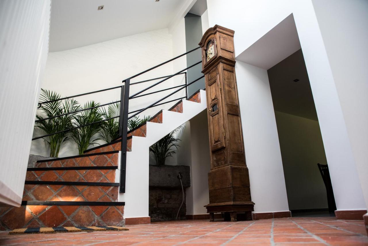 Au Petit Canteleu - Bed & Breakfast Beloeil Dış mekan fotoğraf