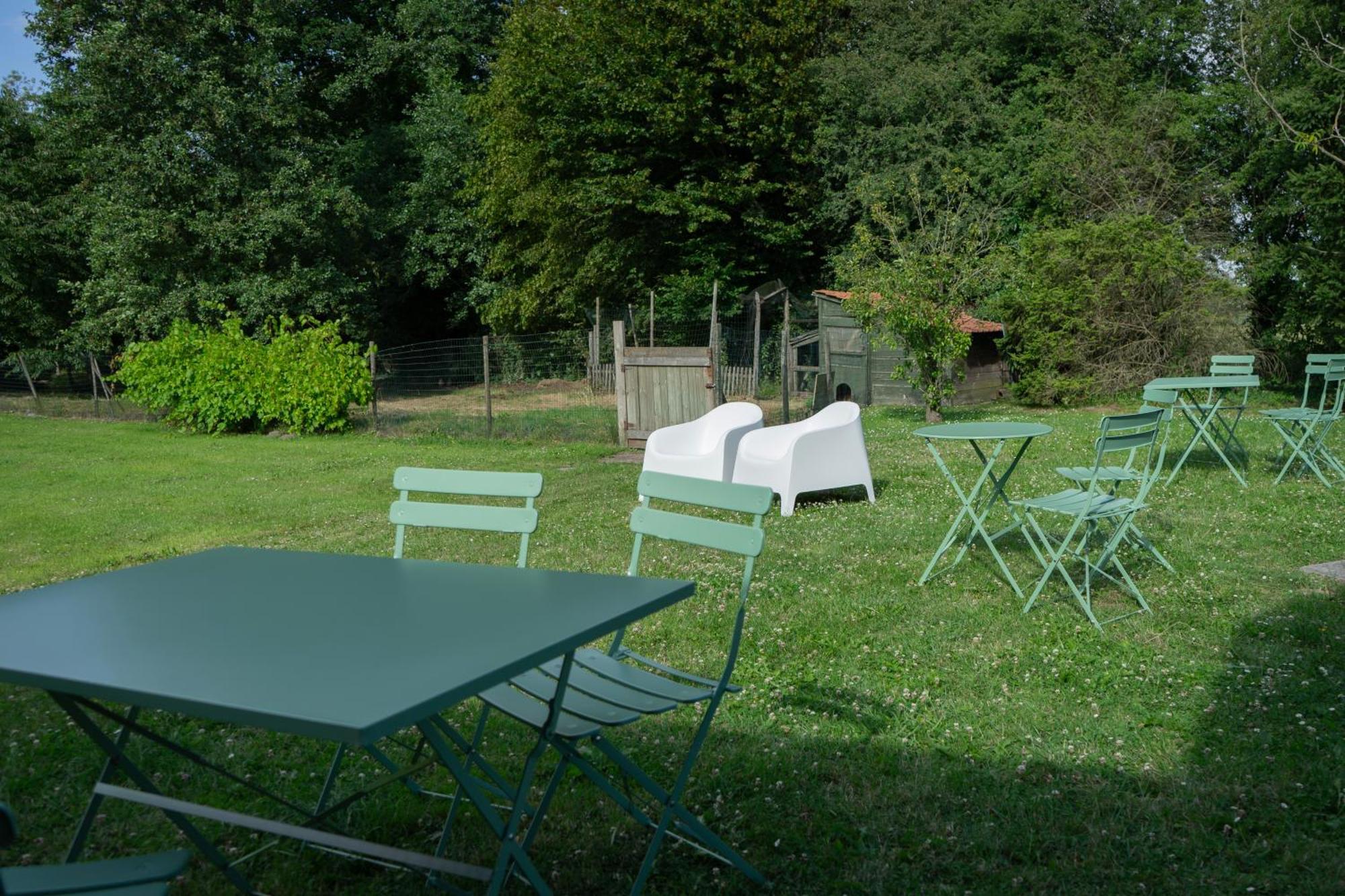 Au Petit Canteleu - Bed & Breakfast Beloeil Dış mekan fotoğraf